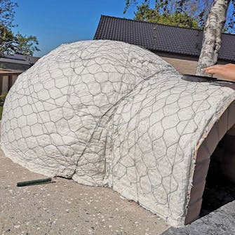 Pitsauuni keraaminen eristys